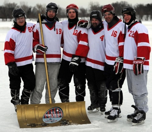 2011 US Pond Hockey Champs - the Whiskey Bandits, posing with the Golden Shovel Award